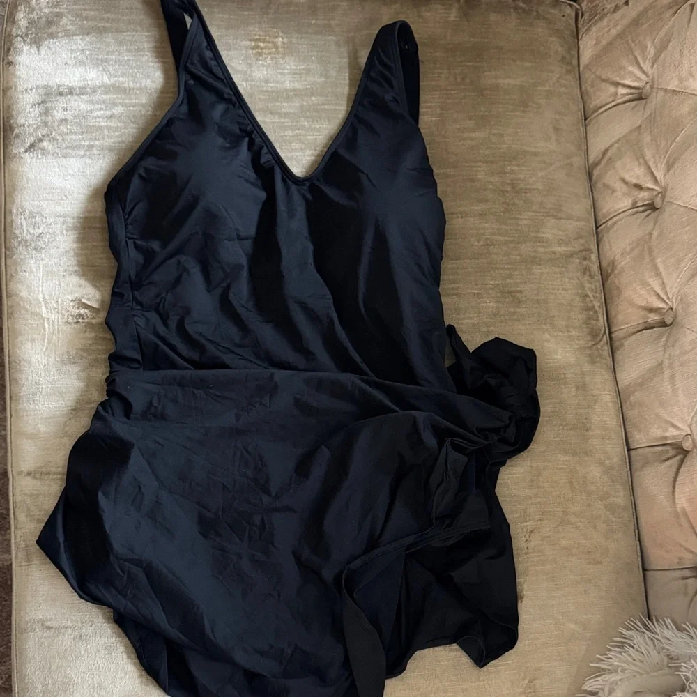 Sleek Black Women's‎ One-Piece Swimsuit